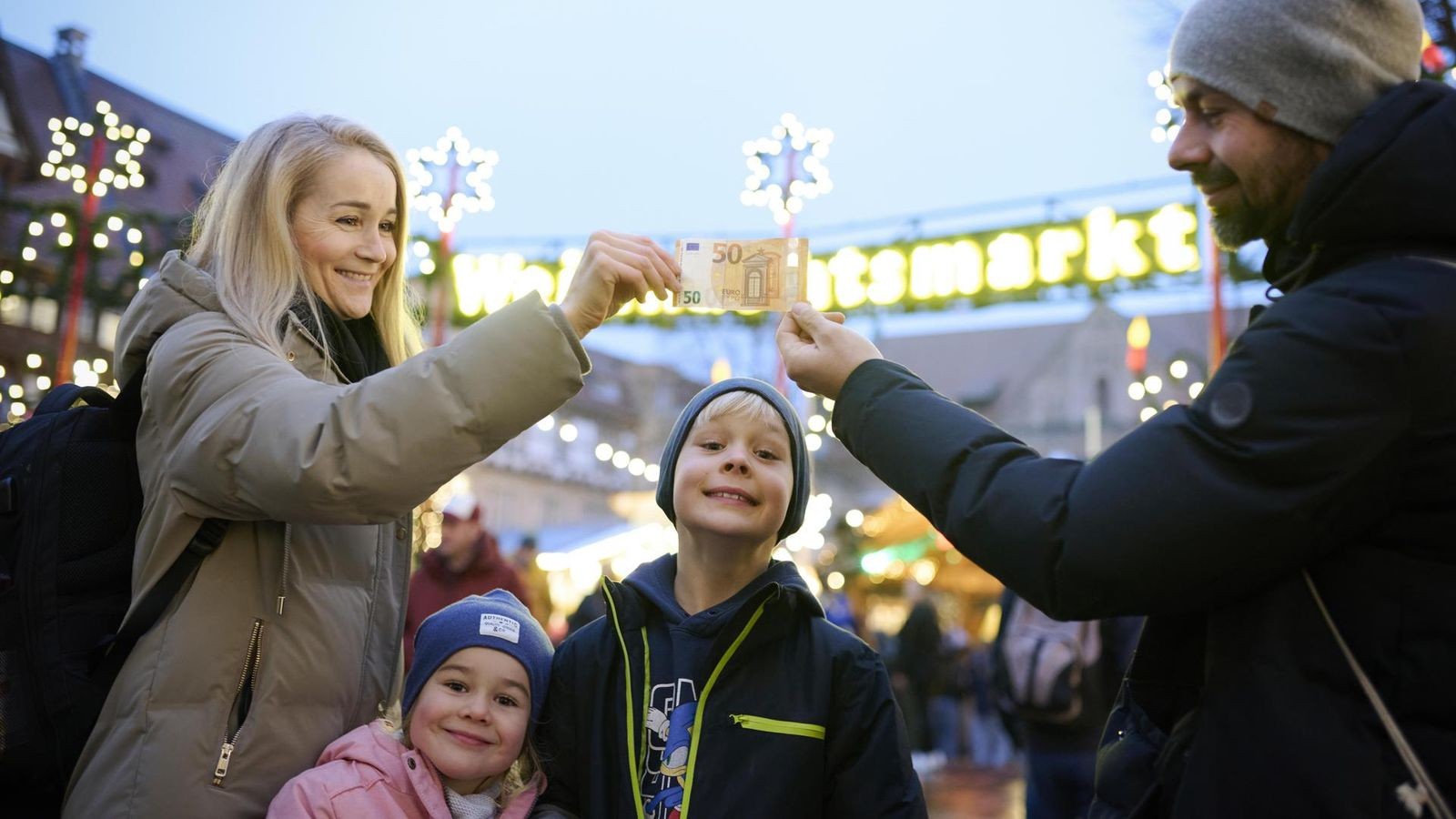 Weihnachtsmarkt Braunschweig: Wie weit kommt Familie mit 50 Euro?