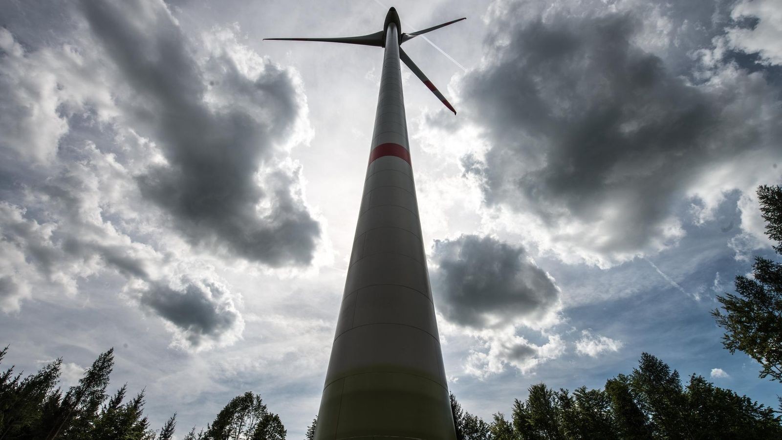 Schock im Thüringer Wald: Entstehen im Kreis Gotha bald 15 Windräder?