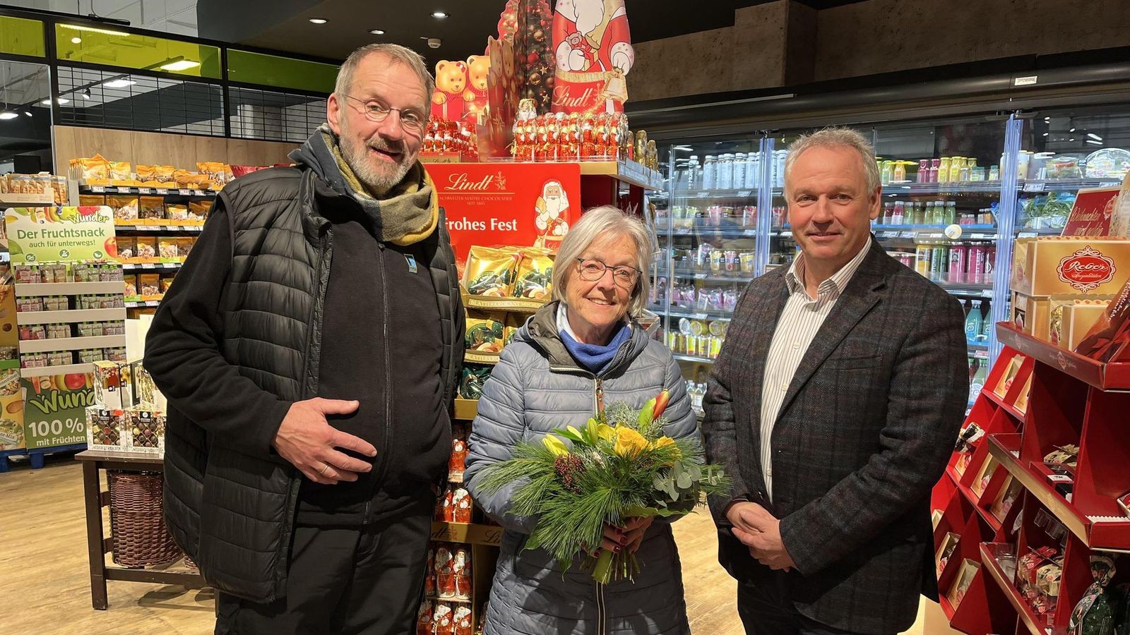 Iserlohn-Ein-Geschenk-f-r-die-Feiertage-im-Marktkauf-Nowak