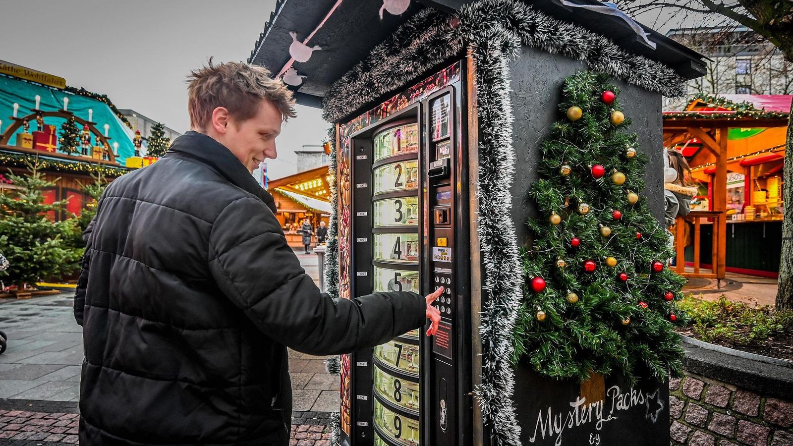 Mystery-Pack-Automat-bleibt-nach-Weihnachtsmarkt-in-Essen