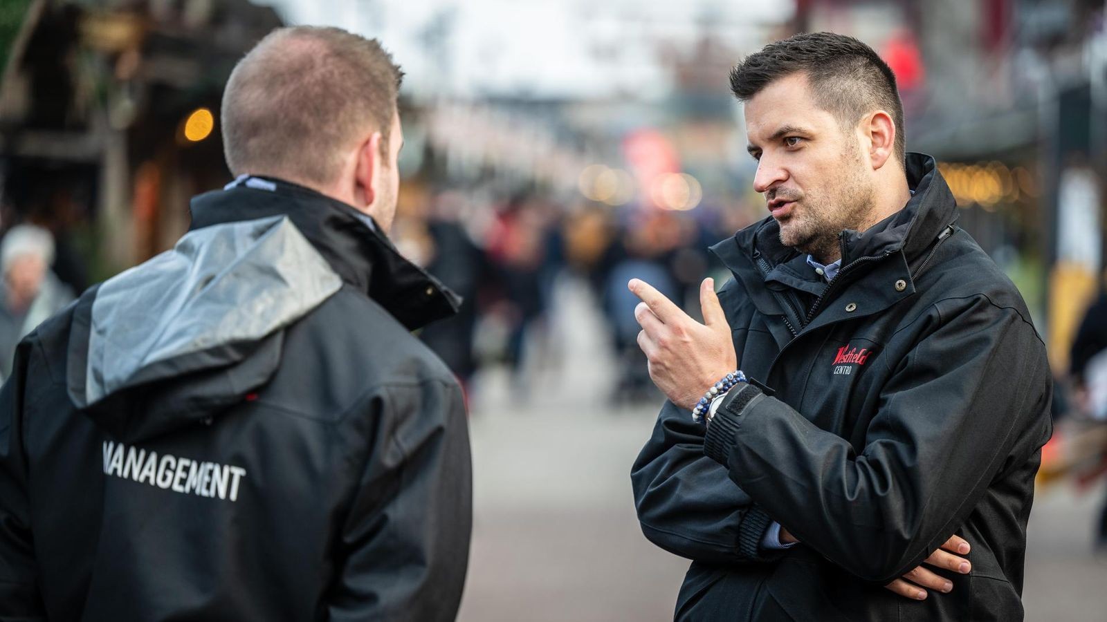 Nach Anschlag in Magdeburg: Centro-Weihnachtsmarkt geöffnet