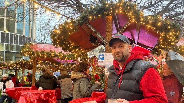Auf dem Essener Weihnachtsmarkt sind 2025 weniger aggressive Bettler unterwegs