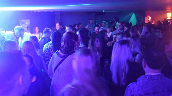 Diese Party im Helmstedter New Number One ist ein echtes Geschenk