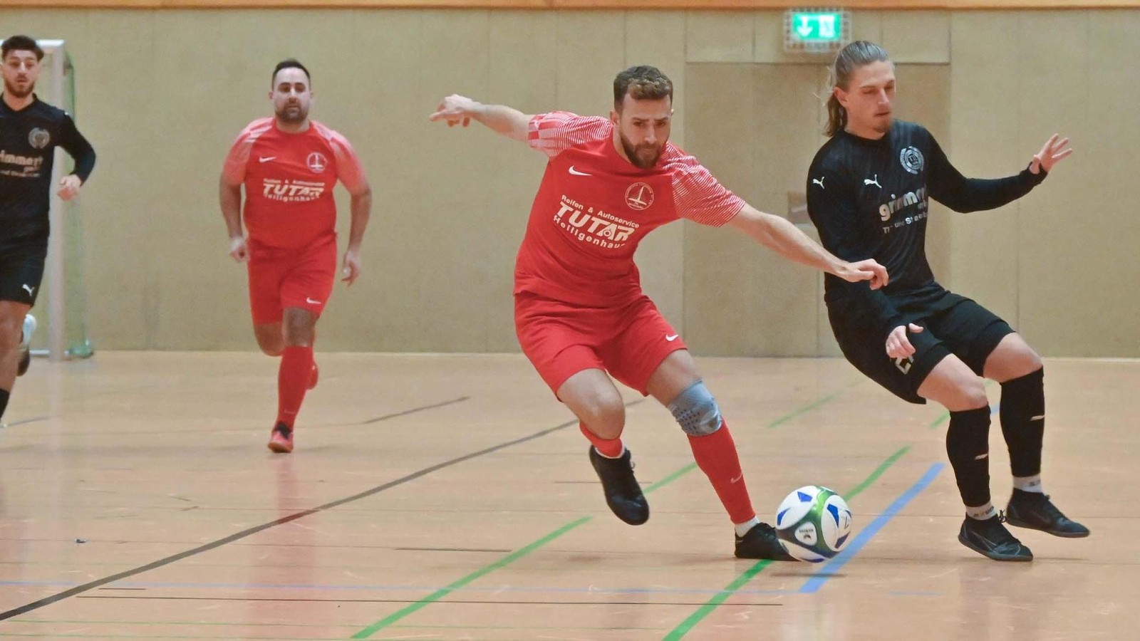 Halle-Velbert-Alle-Infos-Spielplan-Tickets-Video-berwachung