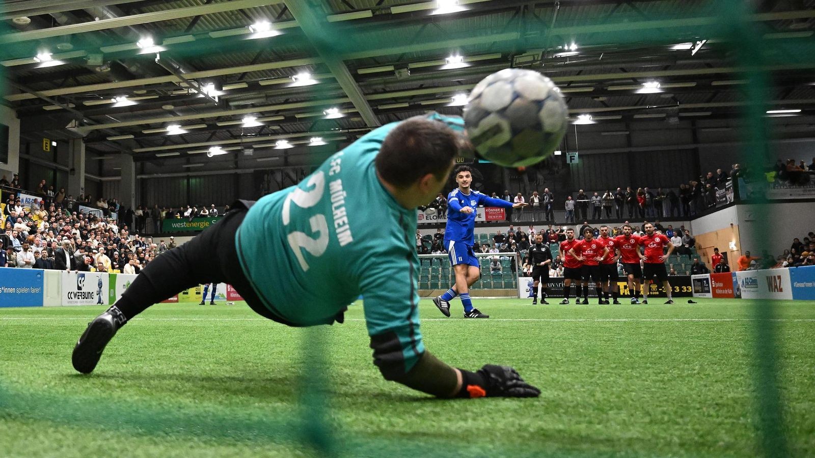 Liveticker-M-lheimer-Hallenstadtmeisterschaft-beginnt-am-Samstag
