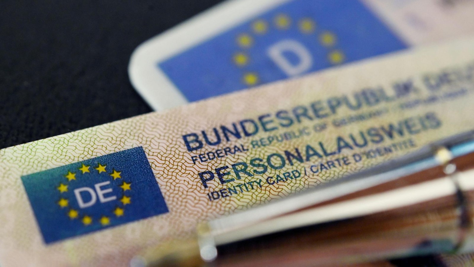 m-hlh-userin-tappt-in-perfide-job-falle-ich-f-hlte-mich-v-llig-allein-gelassen