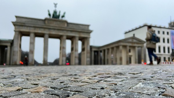 Berlin in Brandenburg: Nevarnost poledice in snega ob koncu leta