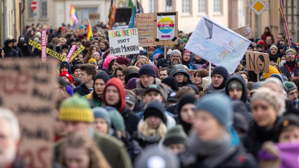 Demonstration gegen Junge Alternative (JA)