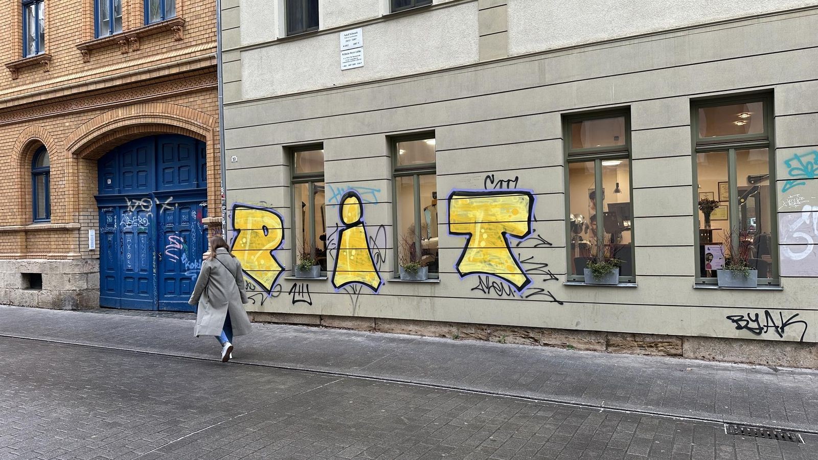 F-rdertopf-gegen-Graffiti-Plage-in-Jena-Erster-Ortsteil-begr-t-den-Vorsto-der-CDU