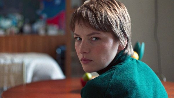 Zwischen Schein, Schuld und Shitstorm: „Hysteria“