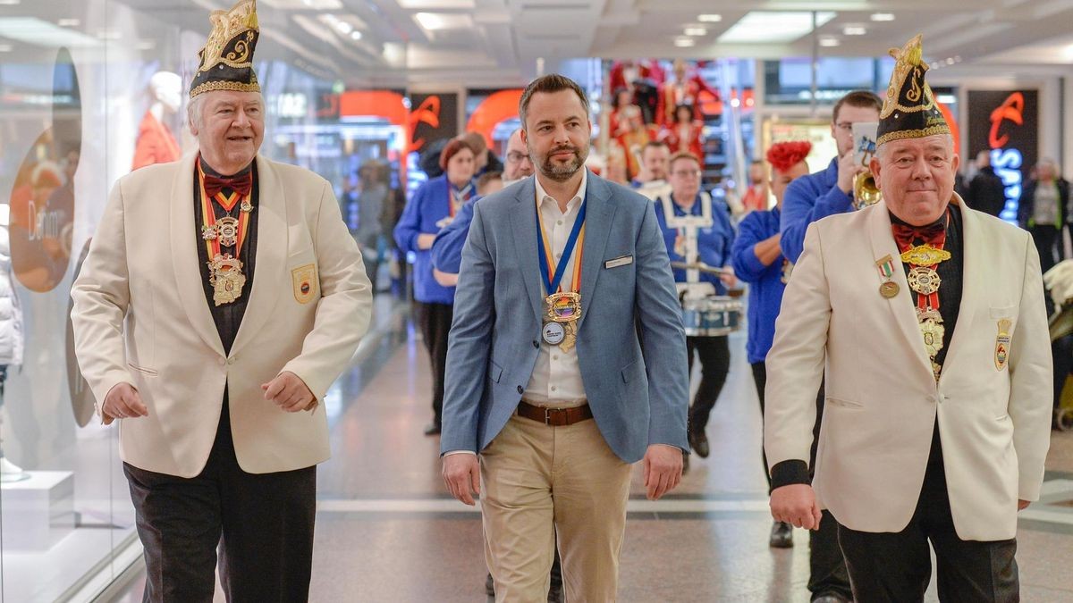 Treffen mit dem Präsidenten des Hauptausschusses Groß Mülheimer Karneval Markus Uferkamp und dem Geschäftsführer des Hauptausschusses Groß Mülheimer Karneval Hans Klingels