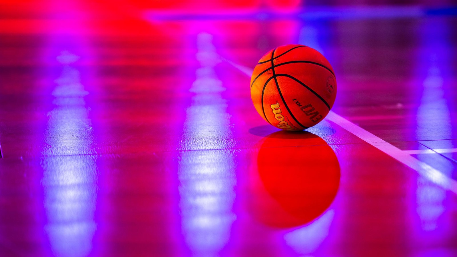 Erfurter-Lokalsportnachrichten-Basketball-L-wen-holen-Kroaten-und-verlieren-Derby