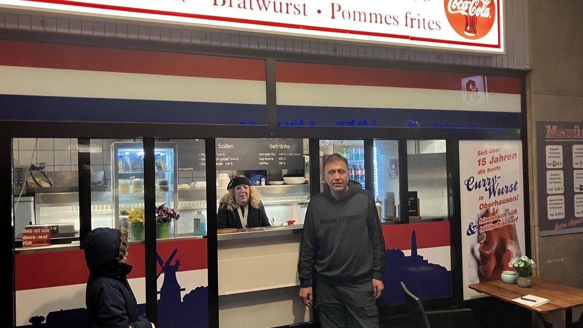 Pommesbude In Der Nähe Jetzt Geöffnet Bekannte Pommesbude in der City: Neuer Betreiber ist BVB-Fan