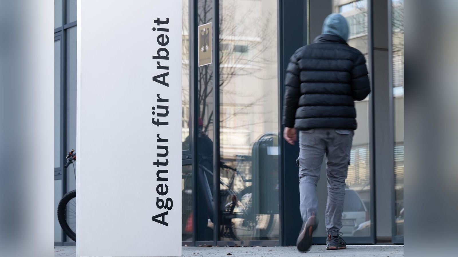 Weniger-B-rgergeld-Empf-nger-im-Saale-Orla-Kreis