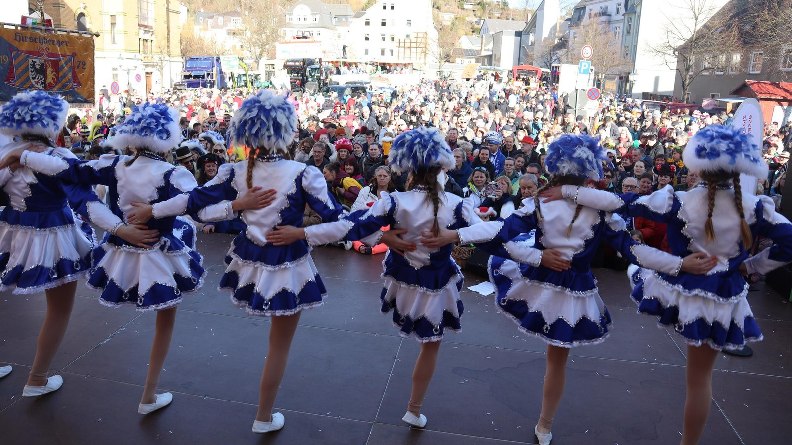 Kreis-Greiz-In-ein-paar-Wochen-rollt-in-Greiz-wieder-der-Rosenmontagsumzug