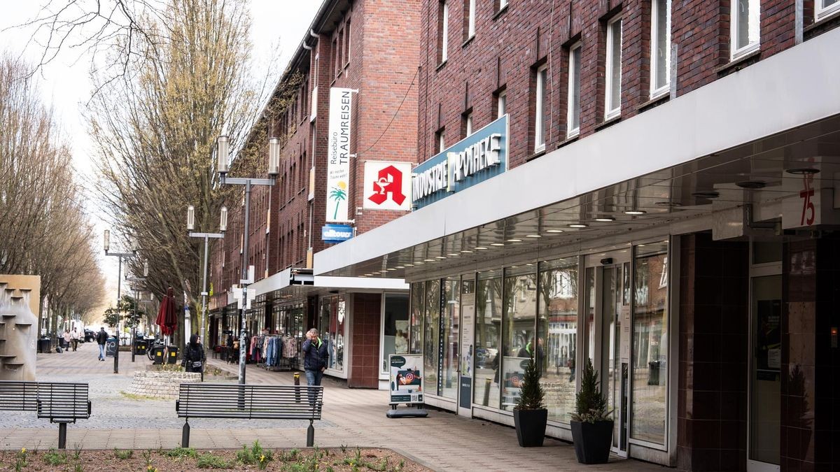 IndustrieApotheke schließt Warum der Chef den Standort aufgibt