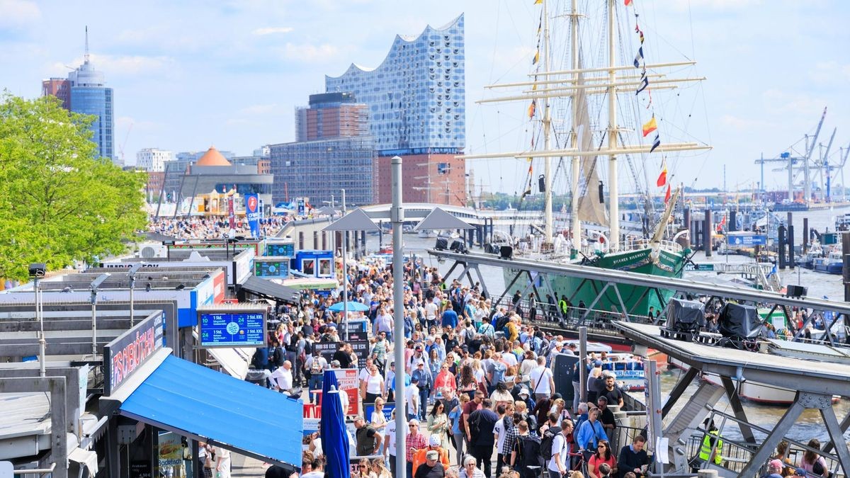 Hafengeburtstag Hamburg Das Bietet Das Maritime Fest F r Kinder Hafengeburtstag Hamburg Das Bietet Das Maritime Fest F r Kinder
