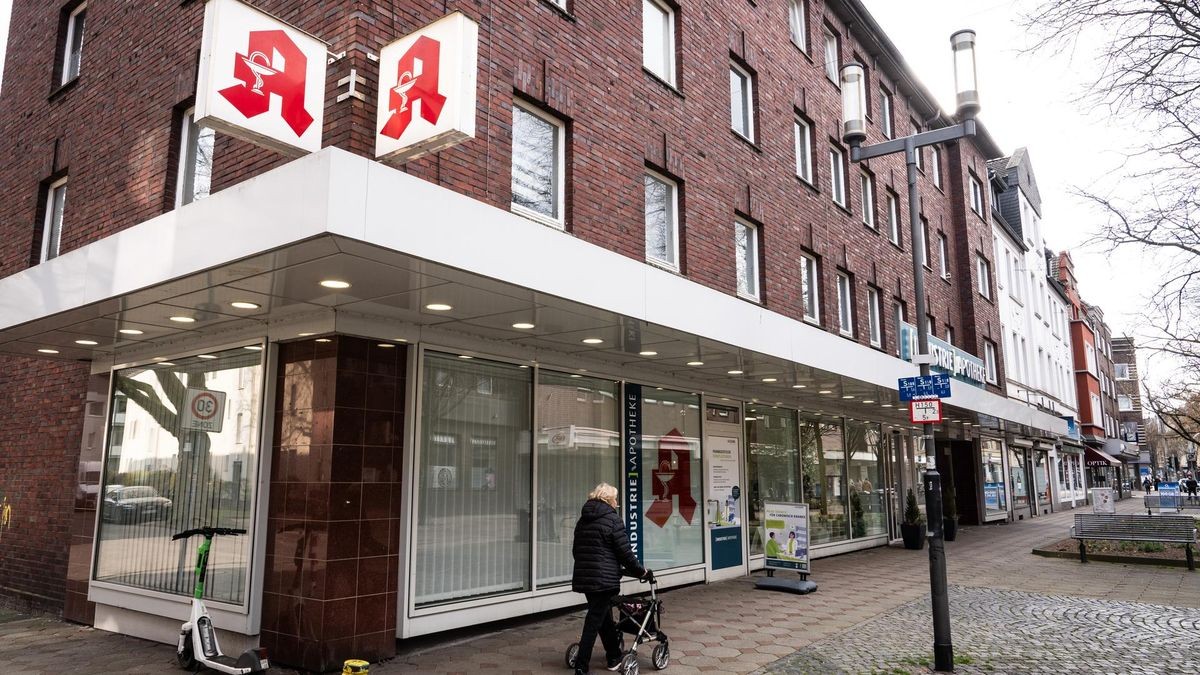 IndustrieApotheke schließt Warum der Chef den Standort aufgibt