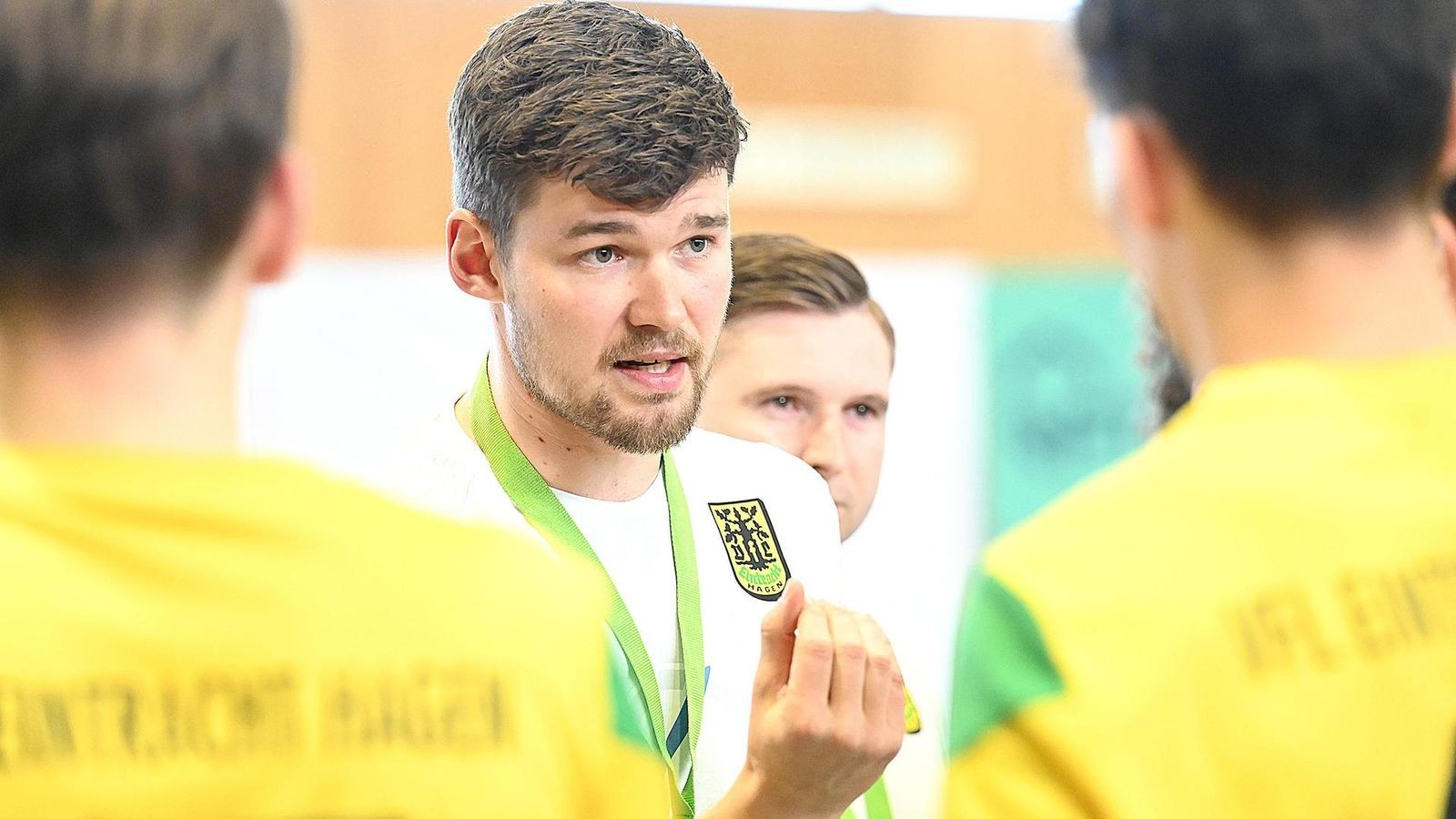 Dramatisches-Finale-Eintracht-II-gibt-F-hrung-sp-t-aus-der-Hand