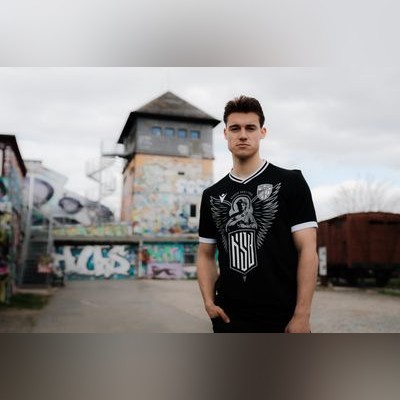 408809562_fc_1744818094_v1_1_4