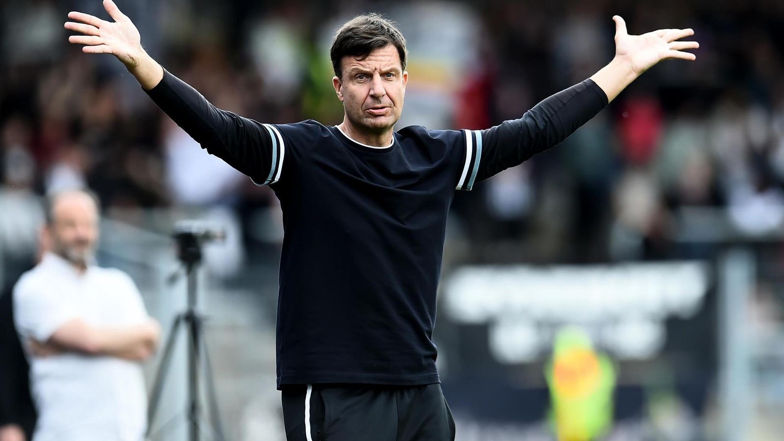 N-chste-Trainer-Entscheidung-in-der-Oberliga-Westfalen-Topteam-findet-neuen-Coach