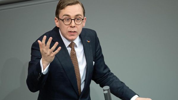Philipp Amthors Büroleiter tritt aus extrem rechter Burschenschaft aus
