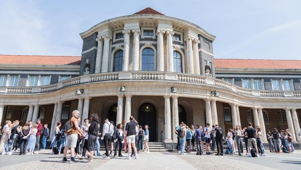 Millionen Euro: Was jetzt für die Uni Hamburg auf dem Spiel steht
