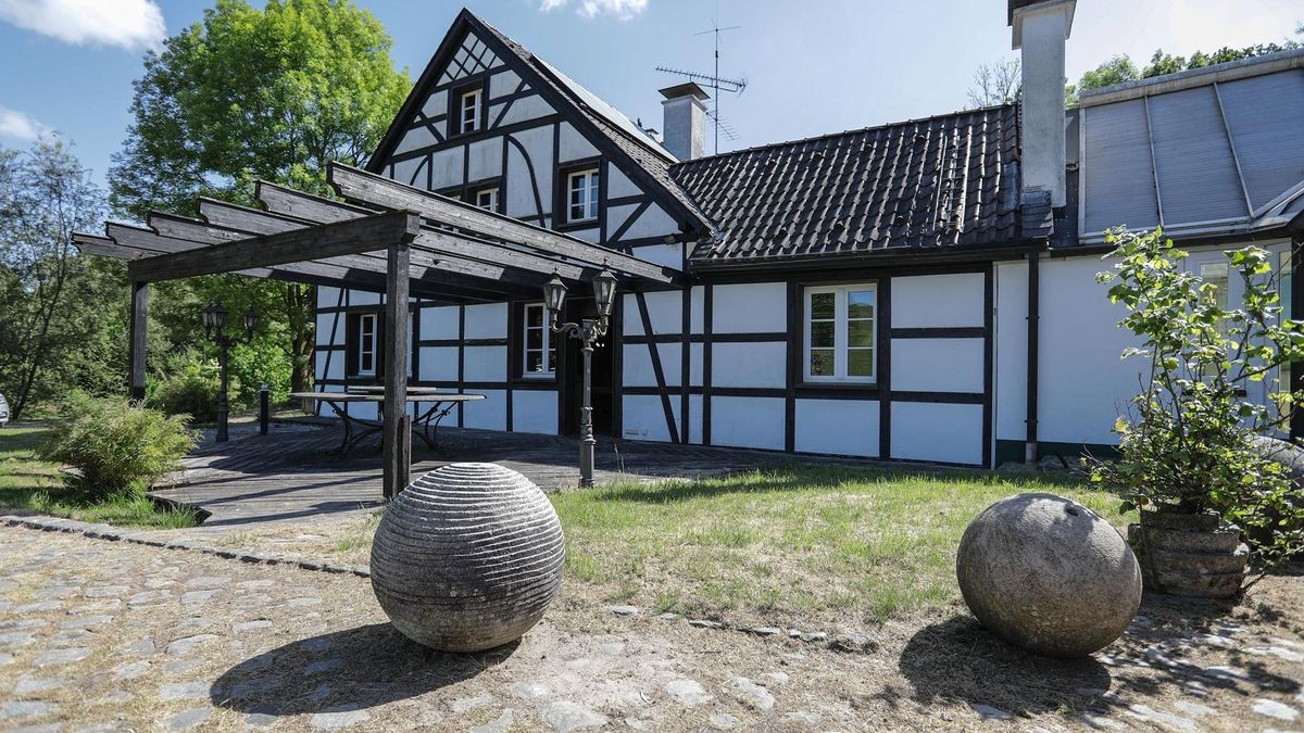 Landhaus mit See in Mülheim