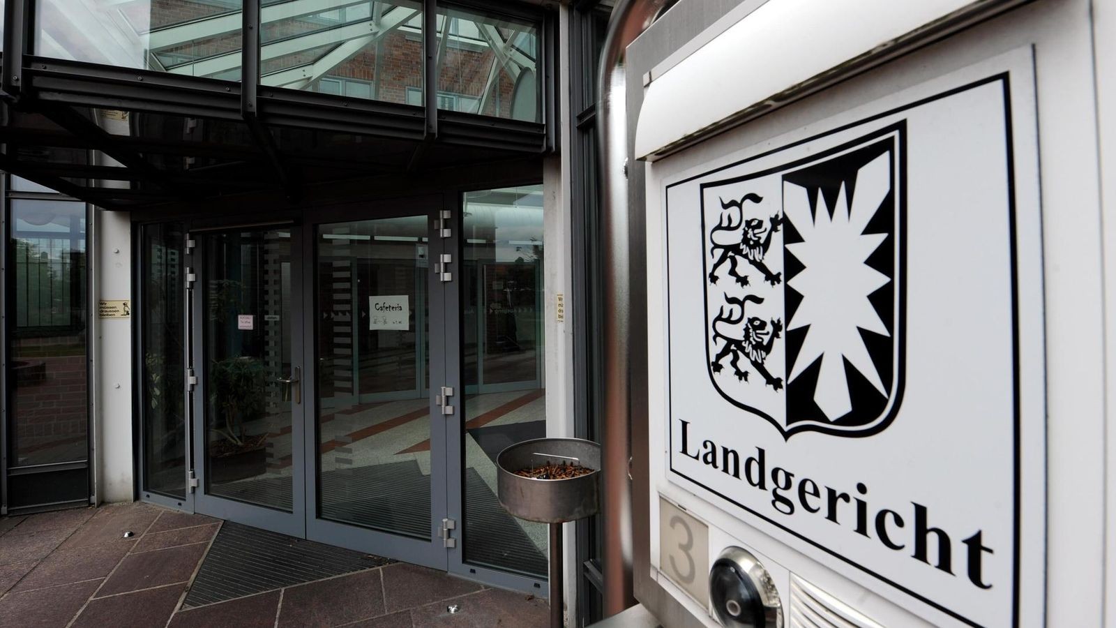 Skurriler-Edeka-berfall-in-Wedel-Naive-und-dilettantische-Tat-