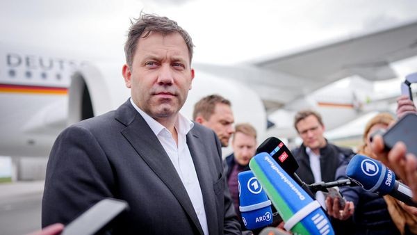 Lars Klingbeil betritt Weltbühne mit einer Botschaft an Trump