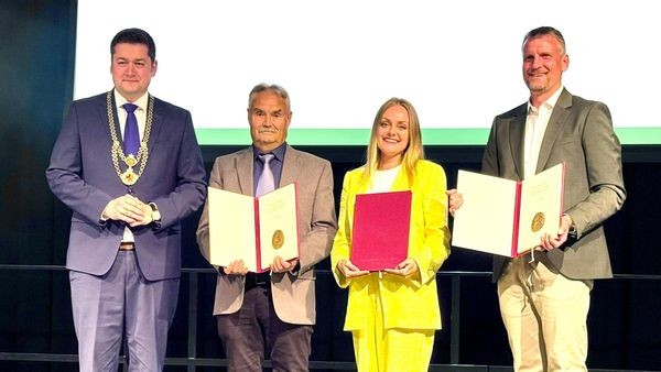 Besondere Ehre: Trio erhält Sportmedaille der Stadt Braunschweig