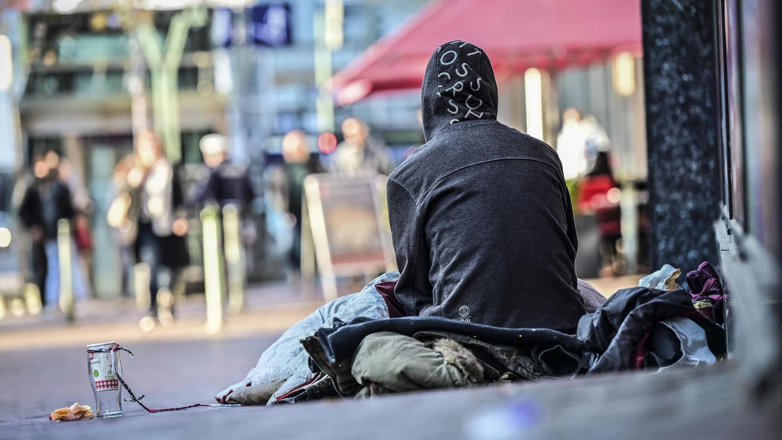 Adventsnacht-einer-Eichsfelderin-Ein-Obdachloser-ein-Notruf-und-die-Weihnachtsbotschaft
