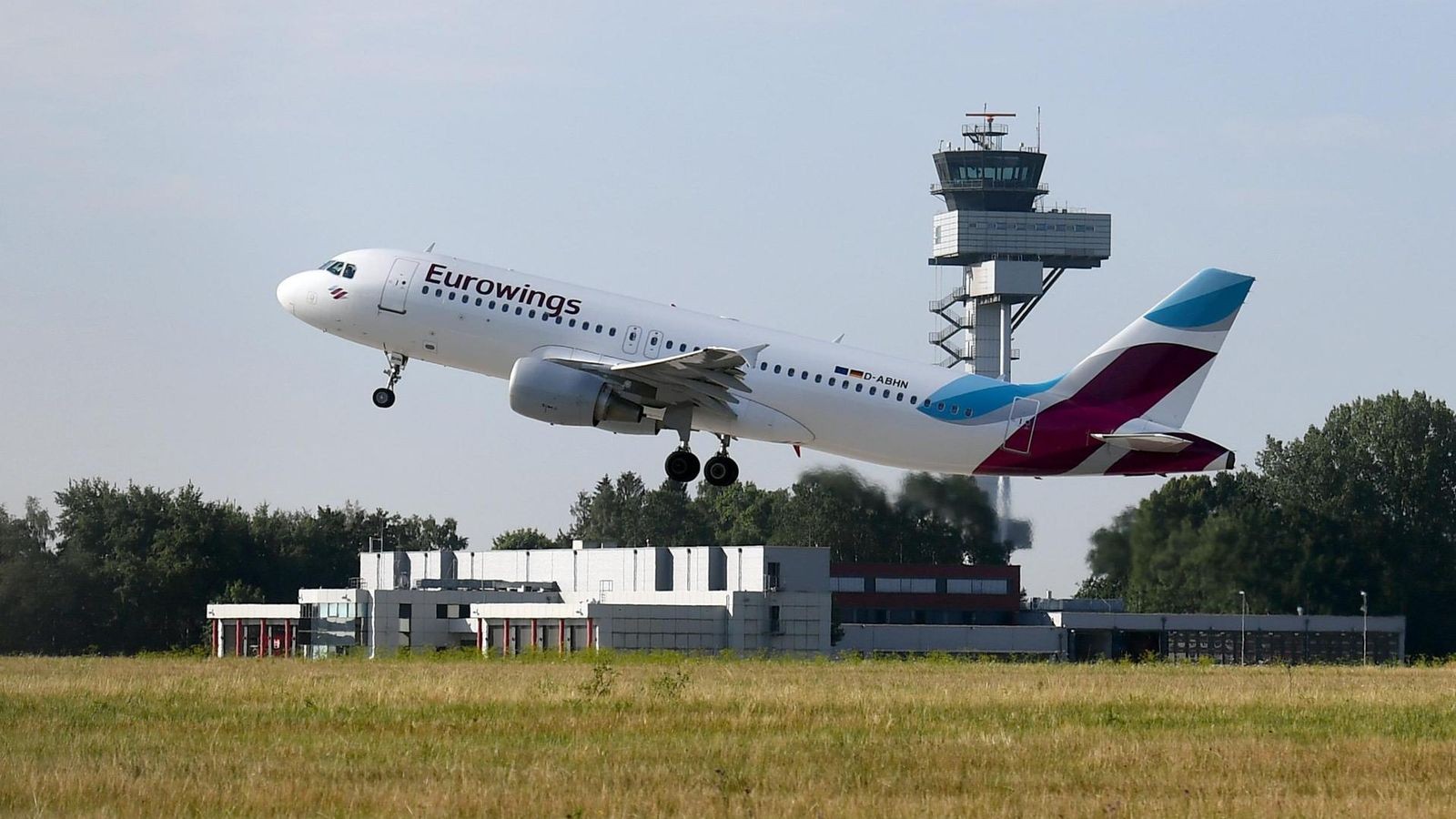 Sechs-neue-Ziele-Eurowings-baut-Angebot-am-BER-aus