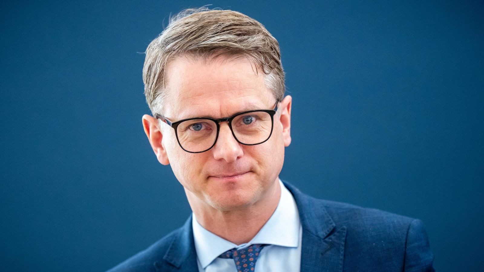 Beamte-nur-noch-bei-Polizei-und-Zoll-Linnemann-mit-brisantem-Vorsto-
