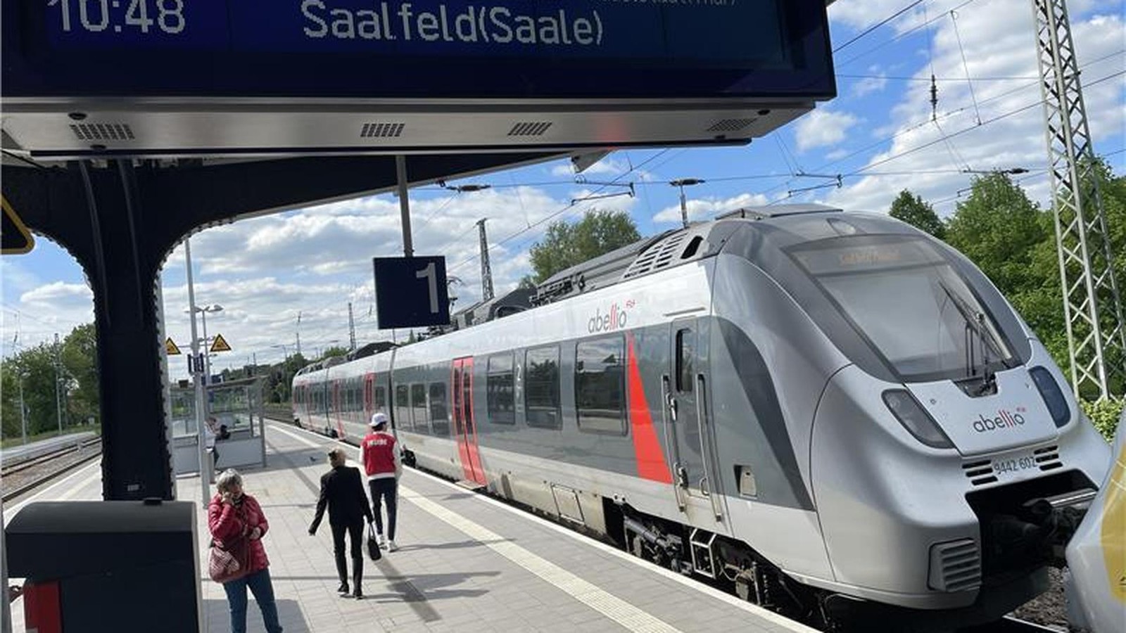 Neues-von-der-Zugverbindung-Halle-Jena-Saalfeld