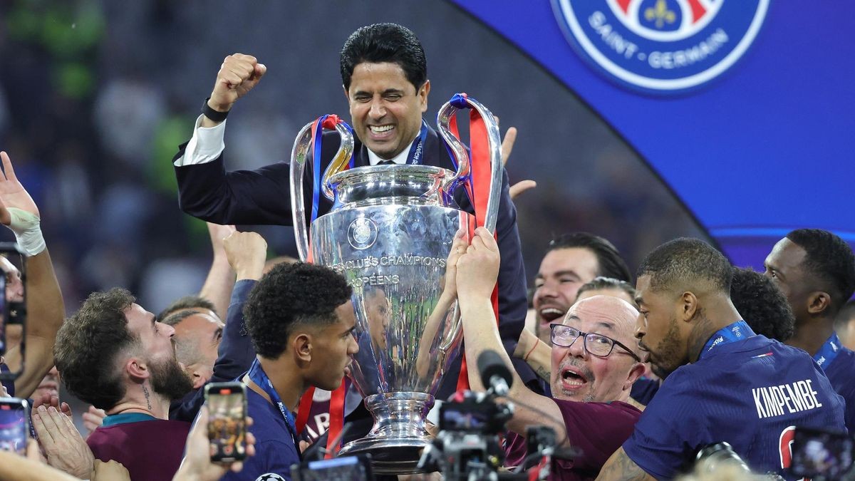 Nach Milliarden-Ausgaben am Ziel: Der katarische PSG-Präsident Nasser Al-Khelaifi feiert mit den Parisern den erstmaligen Triumph in der Champions League.