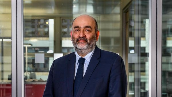 Omid Nouripour alias MC Omid: „Ich rappe in der Dusche“