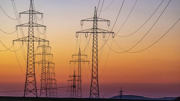 Nemčiji in Nizozemski je grozilo pomanjkanje električne energije