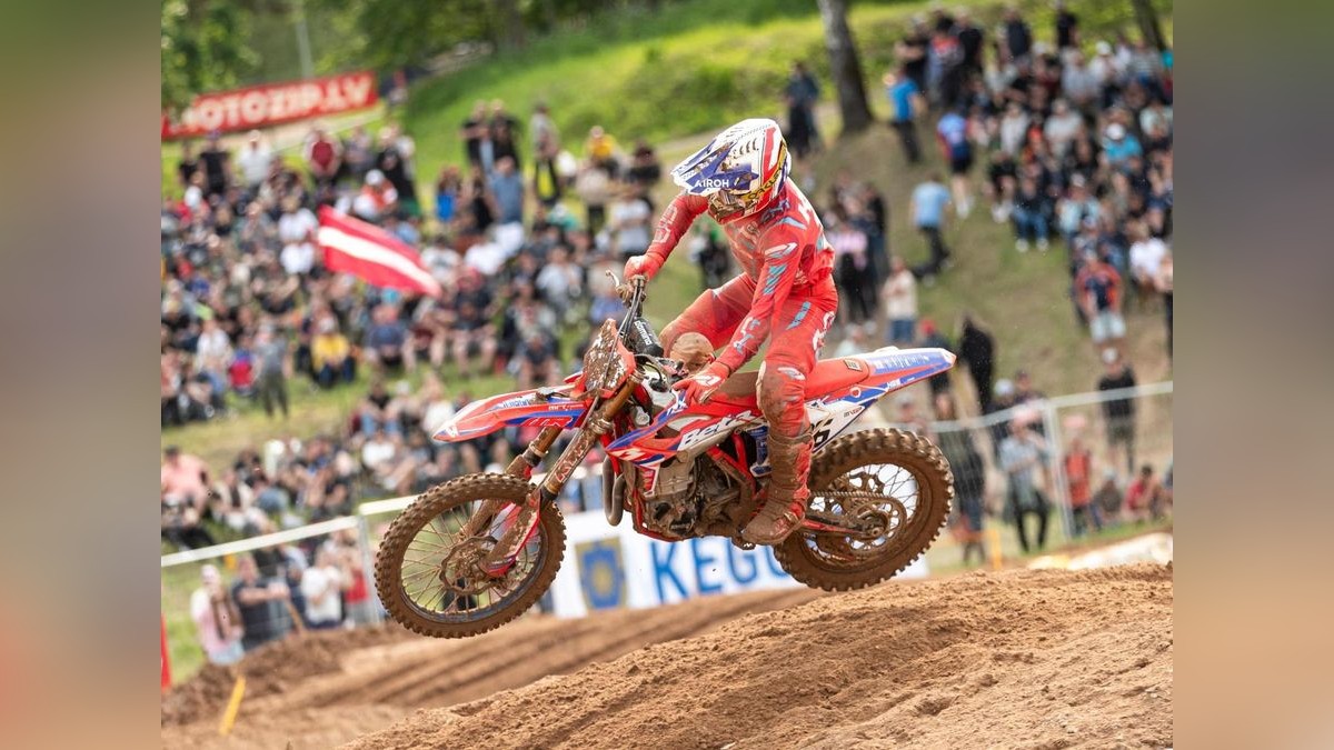Tom Koch hadert beim WM-Rennen in Lettland erneut mit der Maschine