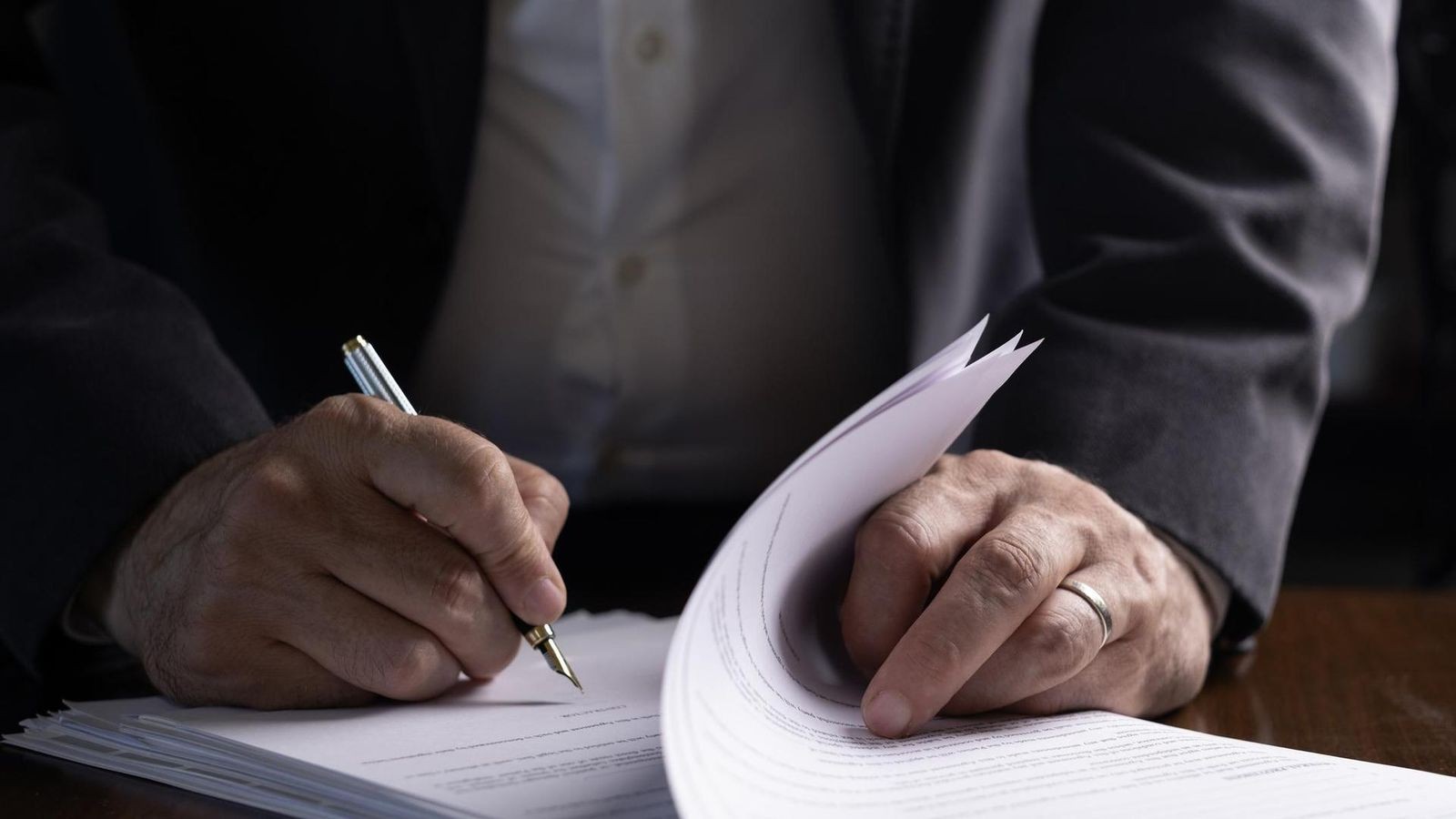 Notarkosten-berraschend-klar-geregelt-so-sparen-Immobilienk-ufer