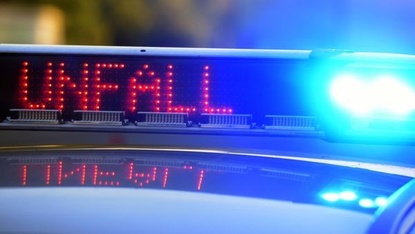 Unfall auf A39 in Braunschweig: Rollerfahrerin schwer verletzt