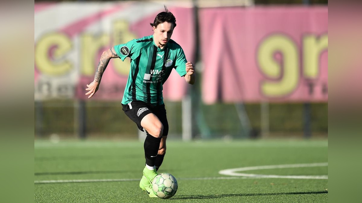 Nico Petritt wechselt vom Oberliga-Vizemeister SpVg Schonnebeck zum VfB Bottrop. TVD Velbert - SpVg Schonnebeck