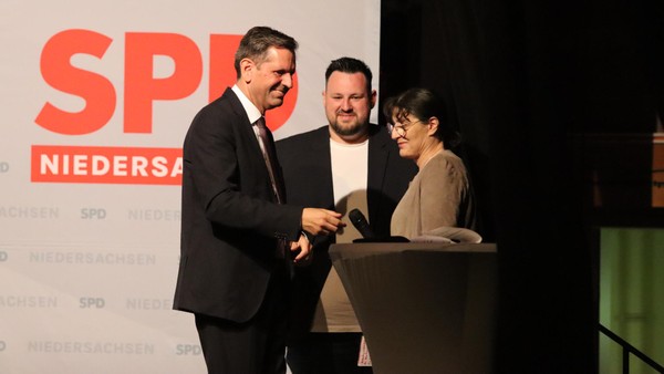 Gefährdet Streit mit Schulbehörden Tobias Beys Chancen auf Salzgitters OB-Amt?