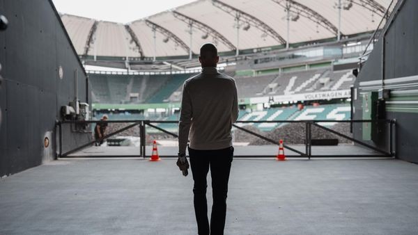 Der neue Coach macht sich ein Bild vom VfL Wolfsburg