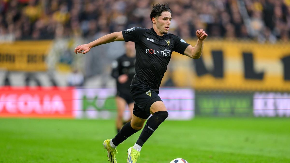 Enorm laufstark: Schalke-Neuzugang Soufiane El-Faouzi.