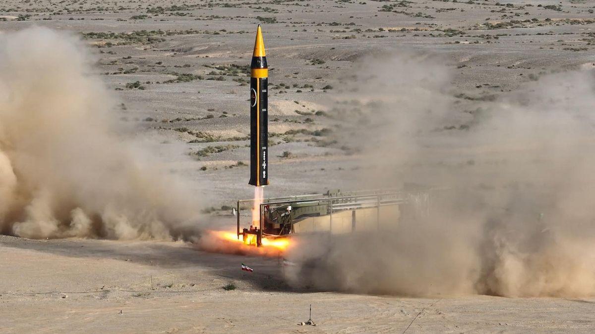 A handout picture provided by Iran's Defence Ministry on May 25, 2023, shows the testing of the fourth generation Khorramshahr ballistic missile, named Khaibar, at an undisclosed location. Iran's defence ministry unveiled a new ballistic missile with a range of 2,000 kilometres (1,242 miles) and a capacity to carry warheads weighing over a tonne. The Kheibar missile -- the latest version of the Khorramshahr which is Iran's longest-range missile to date -- was unveiled alongside a replica of the Al-Aqsa mosque in east Jerusalem, in a live broascast on state television. (Photo by IRANIAN DEFENCE MINISTRY / AFP) / == RESTRICTED TO EDITORIAL USE - MANDATORY CREDIT 