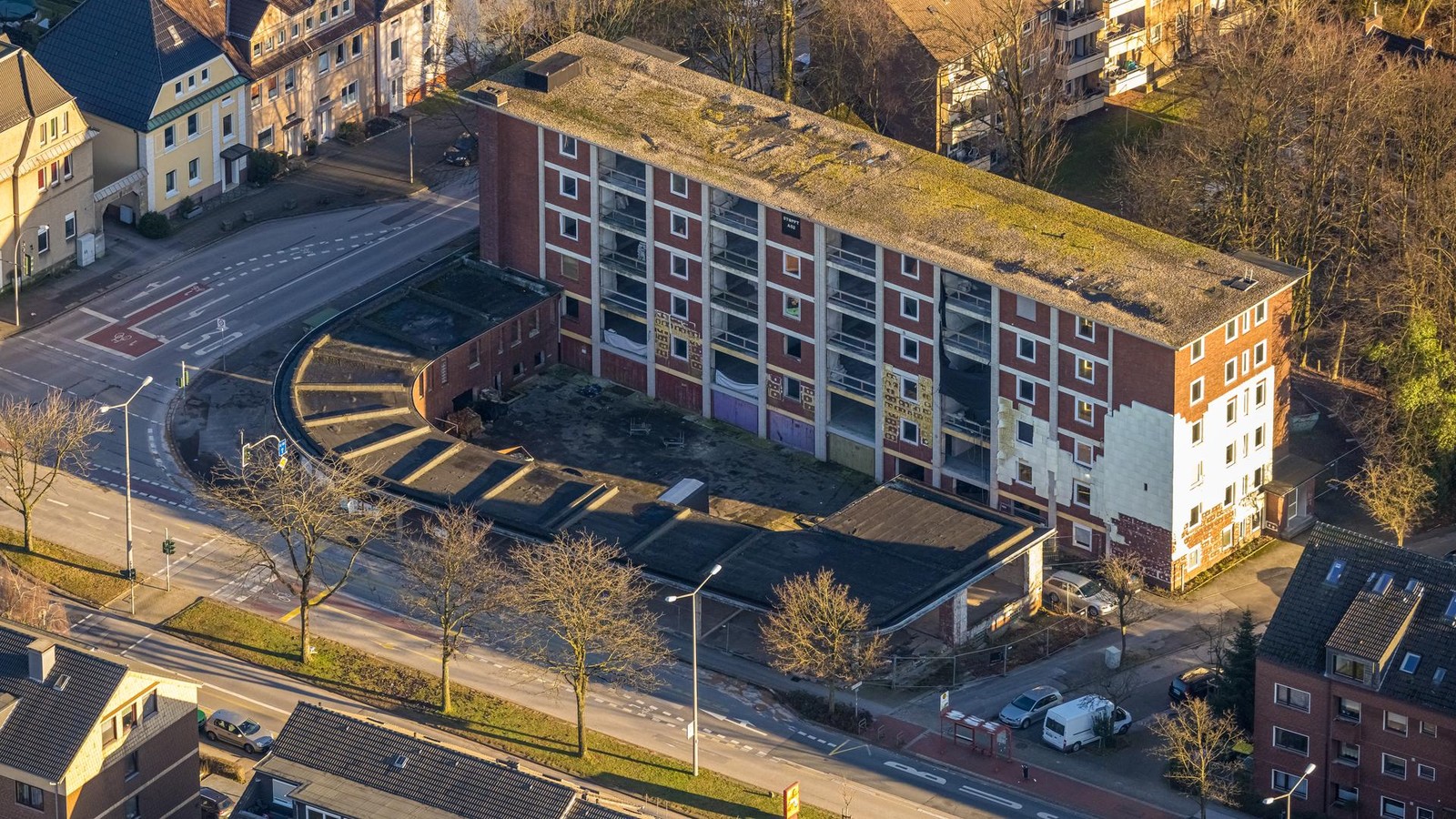 Erlenkrug-Ruine-in-Gladbeck-Schritt-f-r-Schritt-geht-s-in-Richtung-Neubebauung