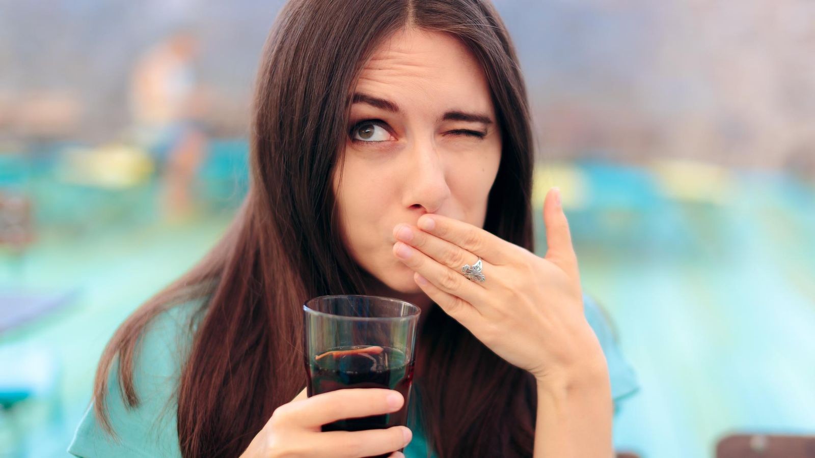 Alkohol-l-st-die-Zunge-Wie-er-beim-Lernen-von-Fremdsprachen-hilft