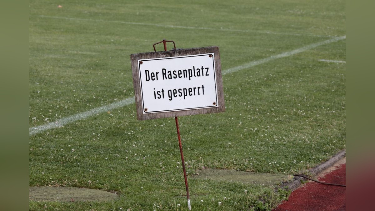 Der VfB Bottrop ist am Dienstag in die Vorbereitung auf die neue Landesligasaison gestartet. Trainingsauftakt VfB Bottrop im Jahnstadion in Bottrop