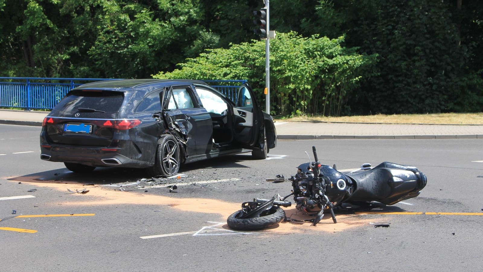 Motorradfahrer-aus-Gotha-nach-Unfall-querschnittsgel-hmt-Aufgeben-ist-keine-Option-